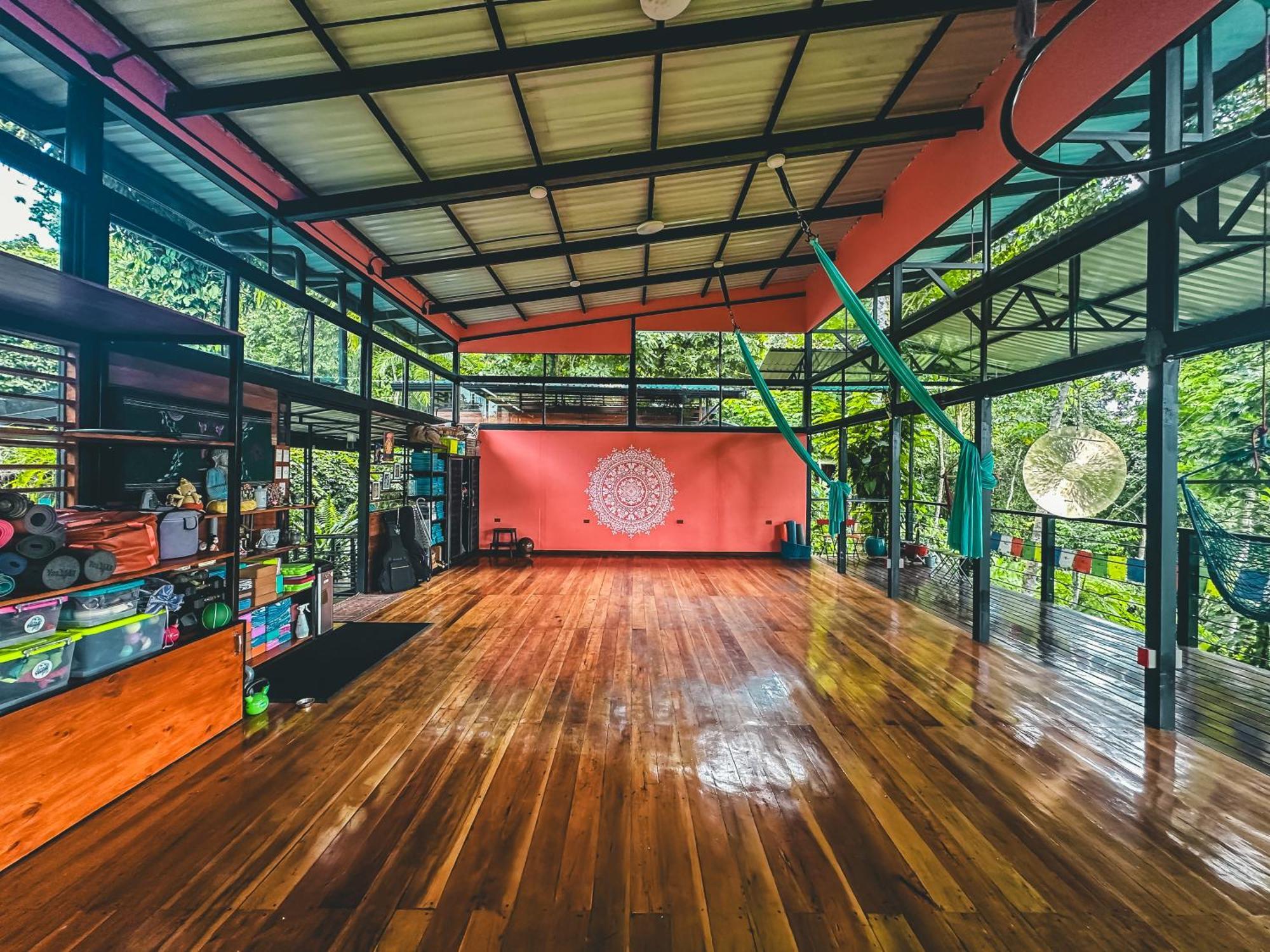 Selva Madre Eco-Sanctuary Aparthotel Cahuita Εξωτερικό φωτογραφία
